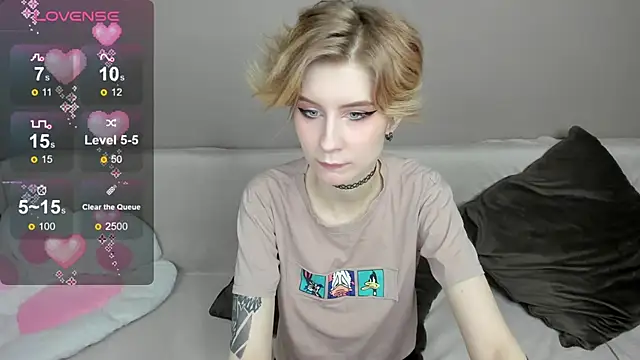 Snapshot of Angel_Jules chatting on February 2025 01:20:02 AM Angel Jules online show from February 2025 01:20:02 AM