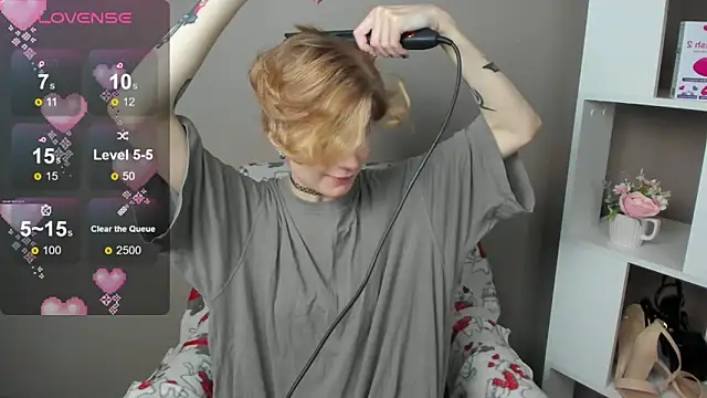 Snapshot of Angel_Jules chatting on February 2025 01:19:01 AM Angel Jules online show from February 2025 01:19:01 AM