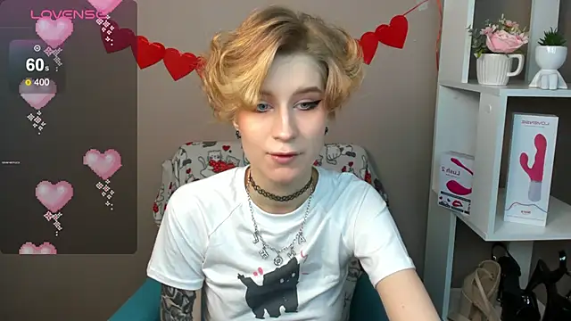 Snapshot of Angel_Jules chatting on February 2025 01:04:02 AM Angel Jules online show from February 2025 01:04:02 AM