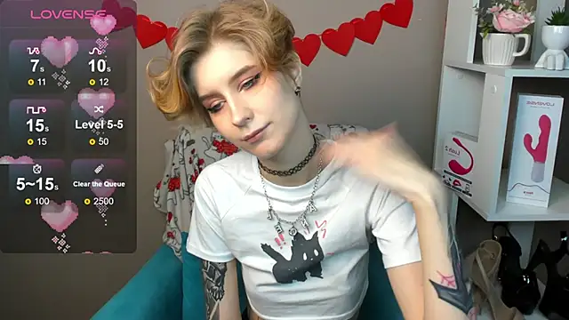 Snapshot of Angel_Jules chatting on February 2025 04:09:02 AM Angel Jules online show from February 2025 04:09:02 AM