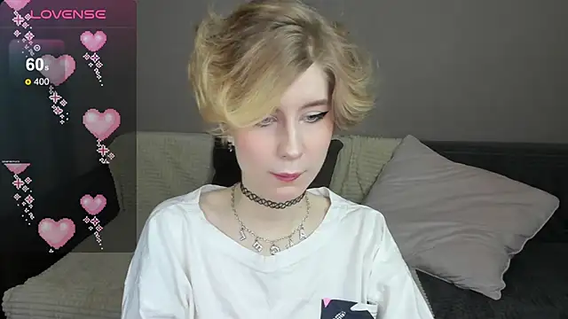 Snapshot of Angel_Jules chatting on February 2025 01:00:01 AM Angel Jules online show from February 2025 01:00:01 AM