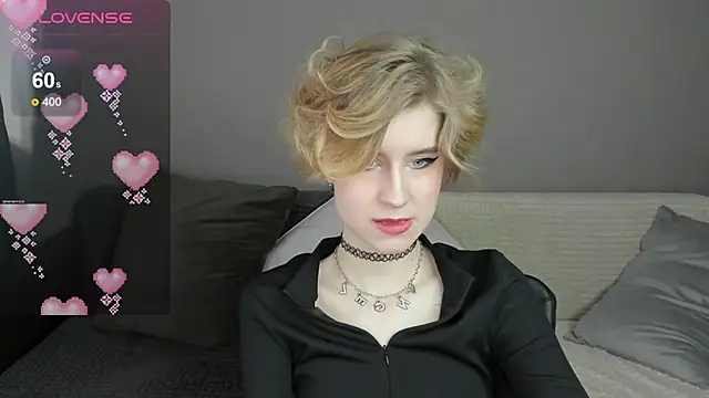 Snapshot of Angel_Jules chatting on February 2025 04:07:01 AM Angel Jules online show from February 2025 04:07:01 AM