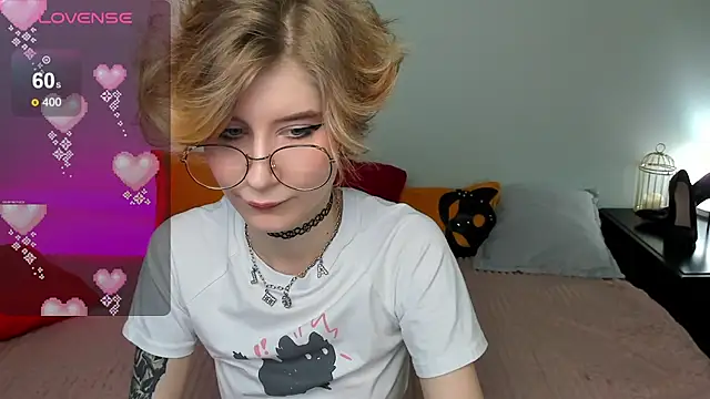 Snapshot of Angel_Jules chatting on February 2025 09:32:02 AM Angel Jules online show from February 2025 09:32:02 AM