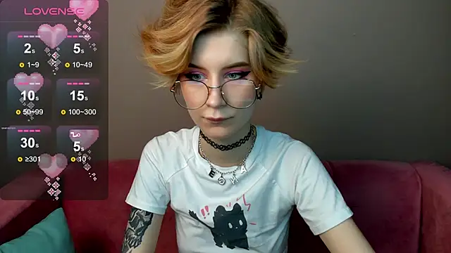 Snapshot of Angel_Jules chatting on March 2025 04:10:01 AM Angel Jules online show from March 2025 04:10:01 AM