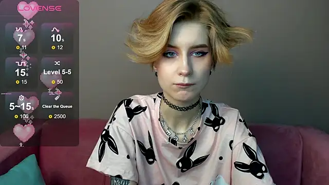 Snapshot of Angel_Jules chatting on March 2025 12:45:01 AM Angel Jules online show from March 2025 12:45:01 AM