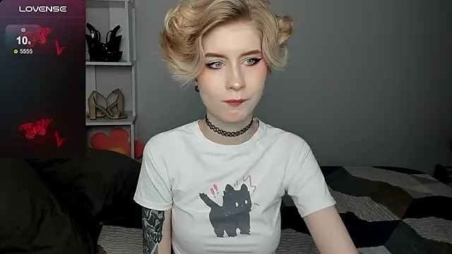 Snapshot of Angel_Jules chatting on September 2025 12:45:02 AM Angel Jules online show from September 2025 12:45:02 AM