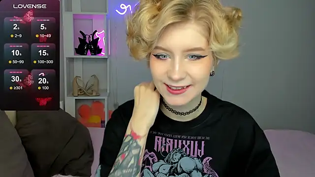 Snapshot of Angel_Jules chatting on October 2025 12:29:05 AM Angel Jules online show from October 2025 12:29:05 AM