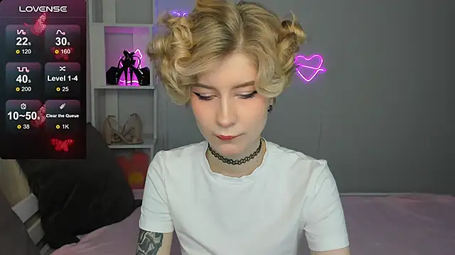 Snapshot of Angel_Jules chatting on October 2025 12:19:02 AM Angel Jules online show from October 2025 12:19:02 AM