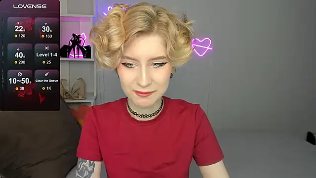 Snapshot of Angel_Jules chatting on October 2025 12:20:01 AM Angel Jules online show from October 2025 12:20:01 AM