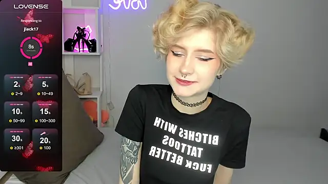 Snapshot of Angel_Jules chatting on October 2025 12:41:01 AM Angel Jules online show from October 2025 12:41:01 AM