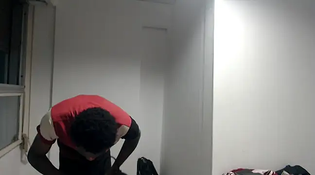 Snapshot of Mastertopdome chatting on March 2025 12:44:01 AM Mastertopdome online show from March 2025 12:44:01 AM