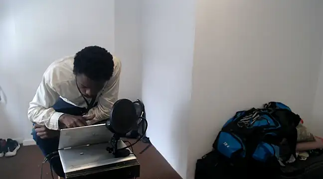 Snapshot of Mastertopdome chatting on March 2025 03:25:01 PM Mastertopdome online show from March 2025 03:25:01 PM