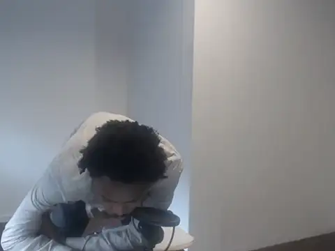 Snapshot of Mastertopdome chatting on September 2025 12:10:01 PM Mastertopdome online show from September 2025 12:10:01 PM