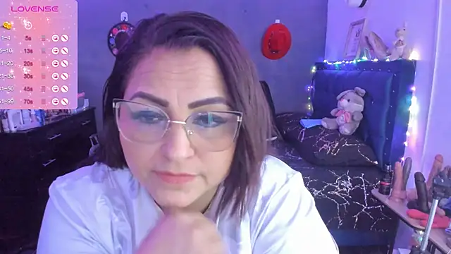 Ivonnee   online show from January 2025 05:45:02 AM