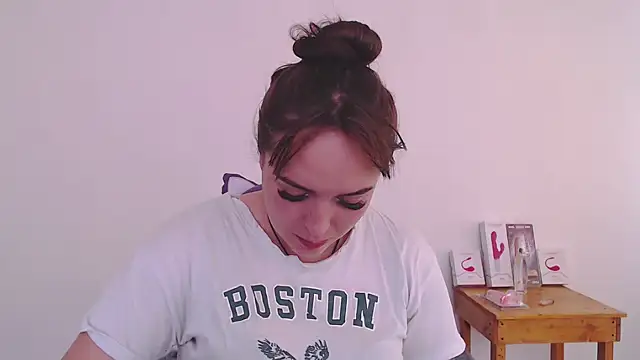 anyela bubble19  online show from April 2026 02:30:01 PM