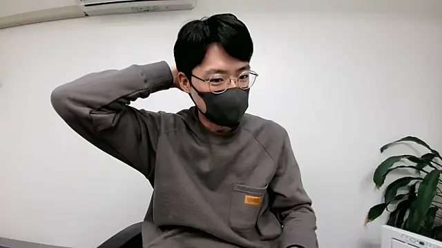 TakuryuJPN online show from December 2024 09:58:02 PM