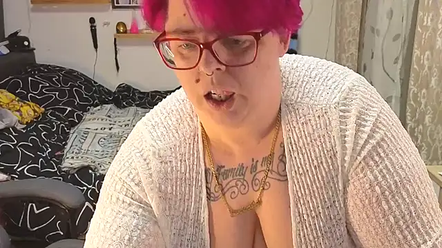 SunshineLexi online show from February 2025 07:19:02 PM