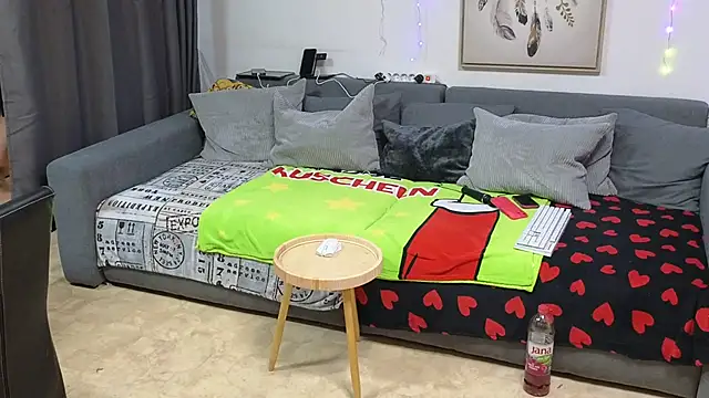 Snapshot of SunshineLexi chatting on December 2025 07:06:01 AM SunshineLexi online show from December 2025 07:06:01 AM