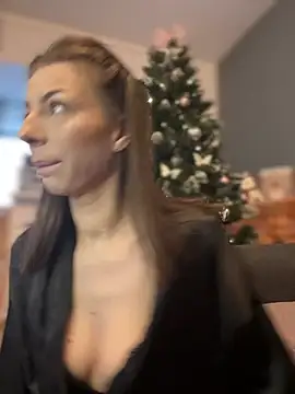 Mia Ethan online show from December 2024 08:33:02 AM