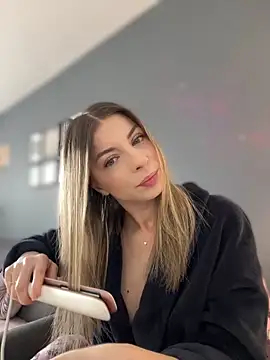 Mia Ethan online show from April 2026 05:38:01 AM