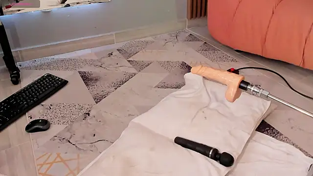 Snapshot of Eilin_clio chatting on December 2024 03:35:01 PM Eilin clio online show from December 2024 03:35:01 PM