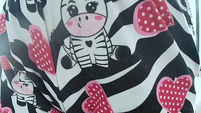 Milkdulce1 online show from September 2025 01:12:02 PM