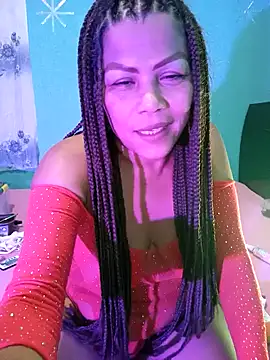 Snapshot of dulcesilvana10 chatting on December 2024 12:32:02 AM dulcesilvana10 online show from December 2024 12:32:02 AM