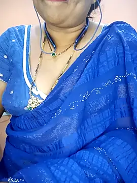 Snapshot of Sexy-Telugunayana2 chatting on December 2024 06:45:02 PM Sexy-Telugunayana2 online show from December 2024 06:45:02 PM