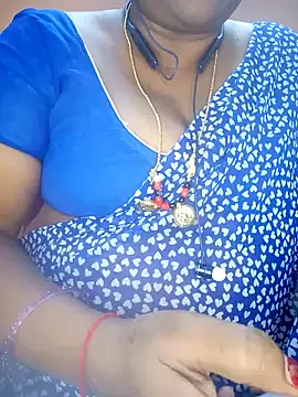 Snapshot of Sexy-Telugunayana2 chatting on January 2025 06:21:01 PM Sexy-Telugunayana2 online show from January 2025 06:21:01 PM