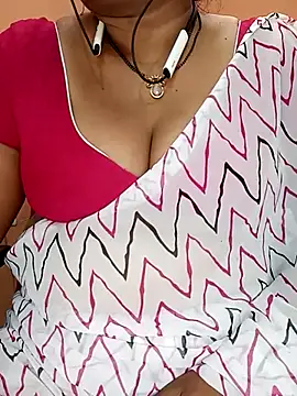 Snapshot of Sexy-Telugunayana2 chatting on February 2025 05:57:01 PM Sexy-Telugunayana2 online show from February 2025 05:57:01 PM