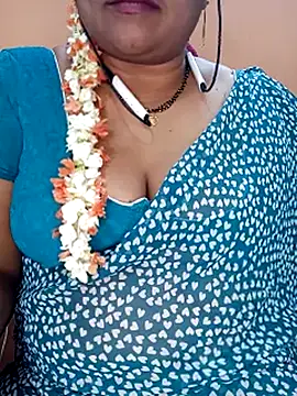 Snapshot of Sexy-Telugunayana2 chatting on March 2025 05:39:02 PM Sexy-Telugunayana2 online show from March 2025 05:39:02 PM