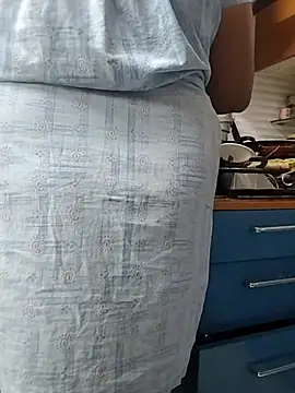 Snapshot of Sexy-Telugunayana2 chatting on November 2025 05:17:02 AM Sexy-Telugunayana2 online show from November 2025 05:17:02 AM