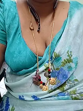 Snapshot of Sexy-Telugunayana2 chatting on February 2026 07:07:02 AM Sexy-Telugunayana2 online show from February 2026 07:07:02 AM