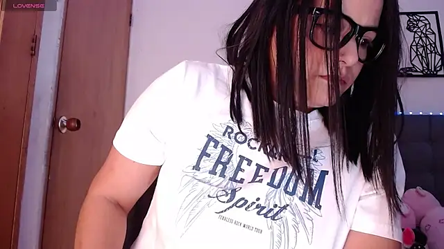 maraa lee online show from February 2025 01:55:01 PM