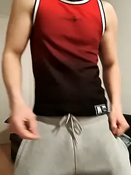 petibacsi96 online show from March 2025 08:37:01 PM