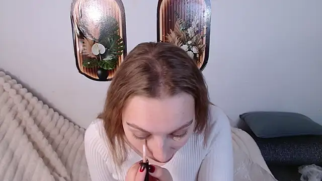 bellaa love  online show from May 2026 12:49:02 AM