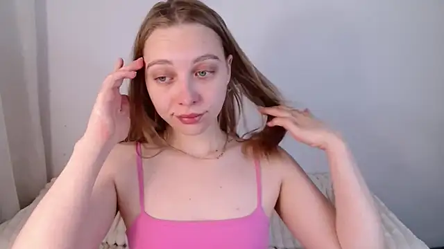 bellaa love  online show from May 2026 01:00:01 AM