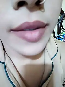 Anki-doll online show from February 2025 12:38:02 PM