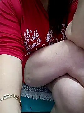 Snapshot of simay1111 chatting on November 2025 05:25:01 PM simay1111 online show from November 2025 05:25:01 PM