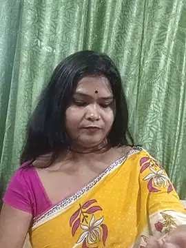 yoursweety09 online show from December 2025 08:33:01 AM