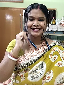 Snapshot of yoursweety09 chatting on April 2026 01:46:02 PM yoursweety09 online show from April 2026 01:46:02 PM