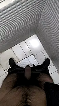 Snapshot of Cv_69 chatting on January 2025 10:39:01 PM Cv 69 online show from January 2025 10:39:01 PM