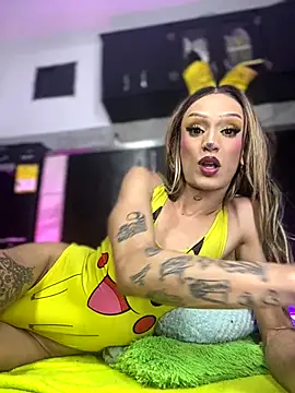 Snapshot of Lilith_the_Sin chatting on October 2025 06:08:01 AM Lilith the Sin online show from October 2025 06:08:01 AM