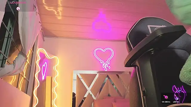 Laylafoxy tay online show from October 2025 03:14:01 AM