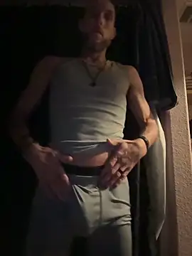 Snapshot of WhiteChocolateSwirlz chatting on March 2026 04:08:01 AM WhiteChocolateSwirlz online show from March 2026 04:08:01 AM