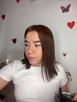 Snapshot of Im_Valen_Cute chatting on March 2025 11:12:02 PM Im Valen Cute online show from March 2025 11:12:02 PM