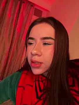 Snapshot of Im_Valen_Cute chatting on November 2025 04:46:01 AM Im Valen Cute online show from November 2025 04:46:01 AM