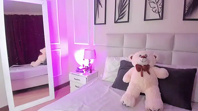 Amber  Sanchez online show from March 2025 03:10:02 AM