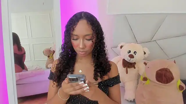 Amber  Sanchez online show from March 2025 09:48:02 PM