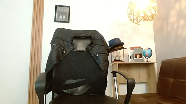 Reiko 85  online show from March 2025 10:48:02 PM